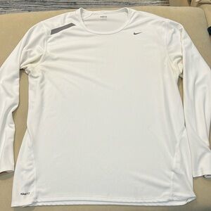 NIKE FIT LONG SLEEVE RUNNING SHIRT XXL